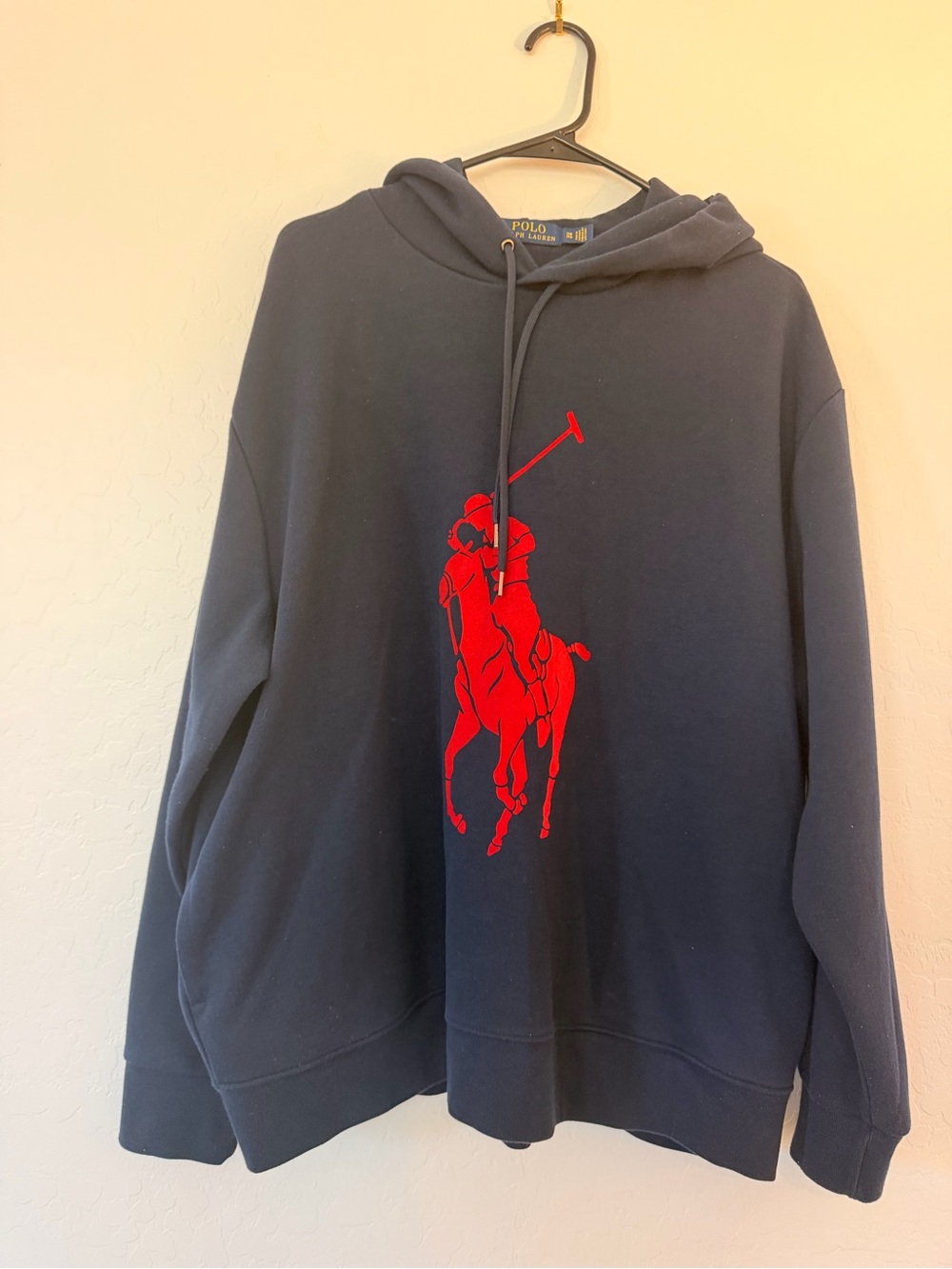 Polo Ralph Lauren fleece hoodie features a bold, oversized size 1XB